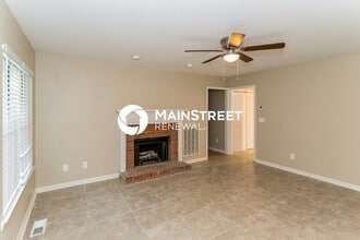 3345 Thomas Ln in Birmingham, AL - Building Photo - Building Photo