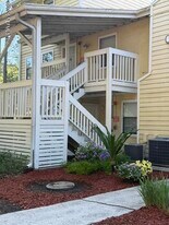 100 Fairway Park Blvd in Palm Valley, FL - Building Photo