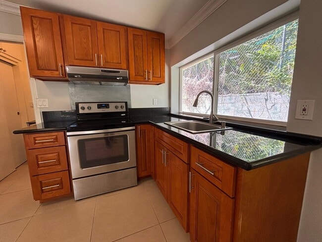 98-163-163 Kaulike Dr in Pearl City, HI - Building Photo - Building Photo