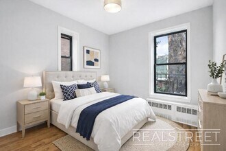 NO FEE! Renovated 2 BED in North Crown Heights, Unit 4A in Brooklyn, NY - Building Photo - Building Photo