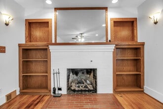 35 Whaley Ave in East Aurora, NY - Building Photo - Building Photo