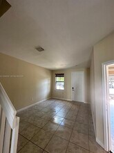 3393 W 90th St in Hialeah, FL - Building Photo - Building Photo