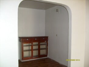 1605 St Clair St in Escalon, CA - Building Photo - Building Photo