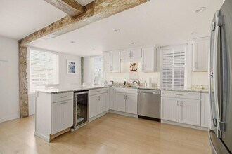 5 Division St in Newport, RI - Building Photo - Building Photo