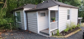 10714 24th Ave NE in Seattle, WA - Building Photo