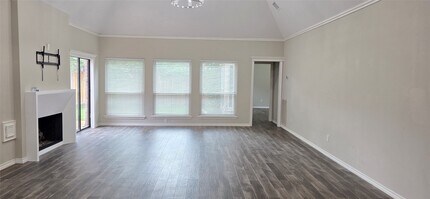 1214 W Forest Dr in Houston, TX - Building Photo - Building Photo