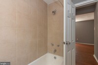 734 North Terrace photo'