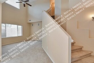 50 E Camino Limon Verde in Sahuarita, AZ - Building Photo - Building Photo