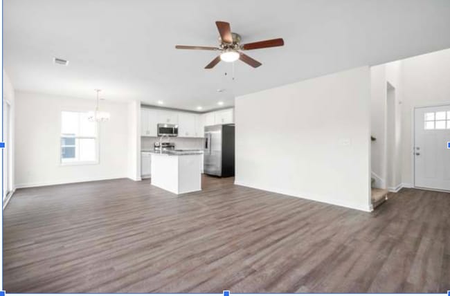 1310 Isaiah Dr in Clarksville, TN - Building Photo - Building Photo