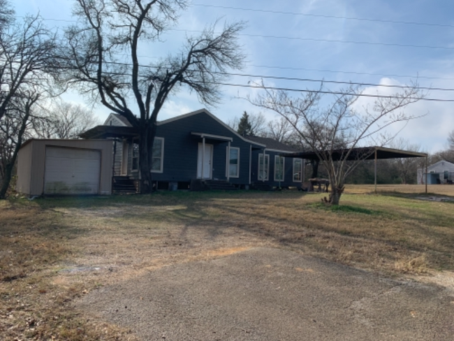 3002 Fm 2280 in Cleburne, TX - Building Photo - Building Photo