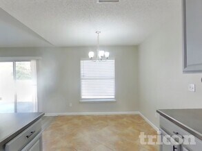 6669 Southern Oaks Dr in Jacksonville, FL - Building Photo - Building Photo