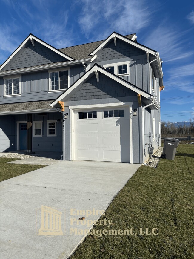 1650 Irvine Wy in Sandpoint, ID - Building Photo - Building Photo