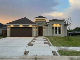 13 E La Pointe Ave in Alton, TX - Building Photo