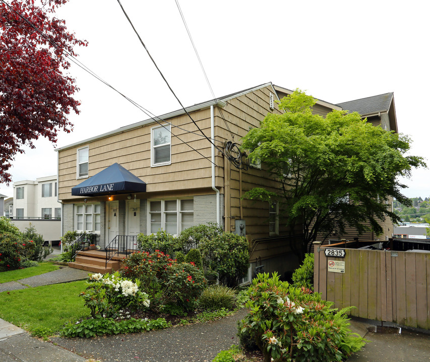 Harbor Lane Apartments in Seattle, WA - Building Photo