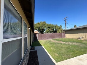 1748 S Garden St in Visalia, CA - Building Photo - Building Photo
