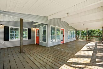 64 Blackgum Rd in Pawleys Island, SC - Building Photo - Building Photo