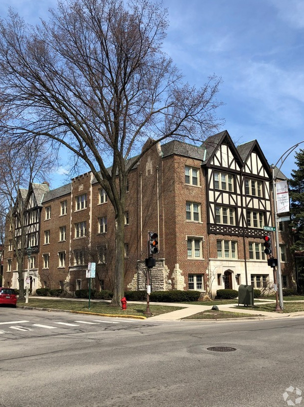 530 Washington Blvd in Oak Park, IL - Building Photo - Building Photo