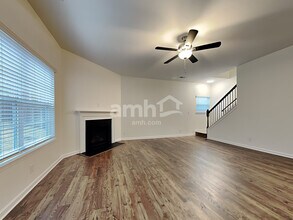 5409 Calvert Ln in Knoxville, TN - Foto de edificio - Building Photo