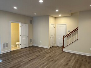 16099 Pitner St in Haymarket, VA - Building Photo - Building Photo