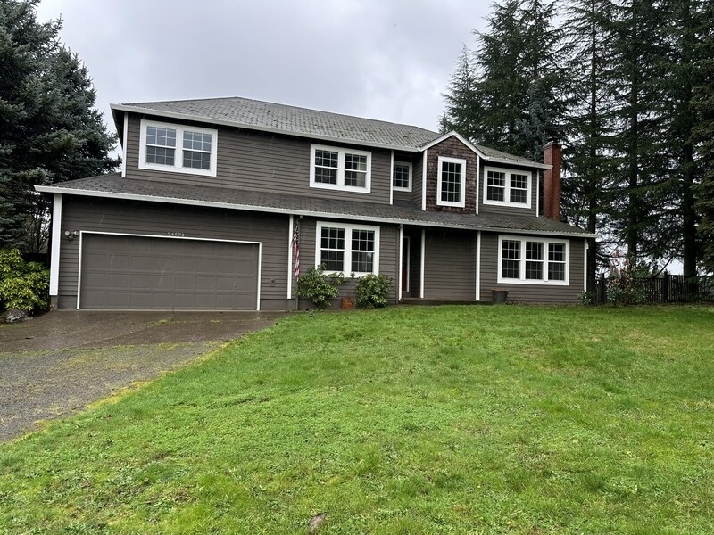 24574 SW Ladd Hill Rd in Sherwood, OR - Building Photo