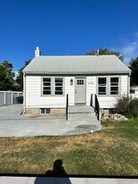 3182 S Imperial St in Salt Lake City, UT - Building Photo