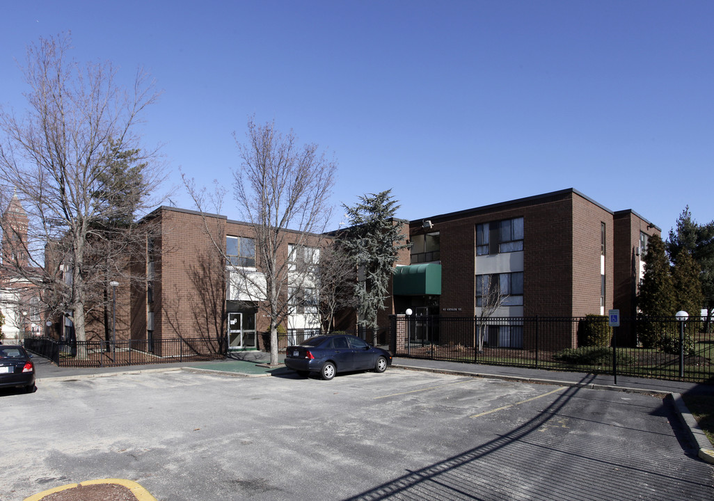 Broadway Plaza Apartments in Providence, RI - Building Photo