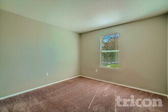 11205 Running Pine Dr in Riverview, FL - Building Photo - Building Photo