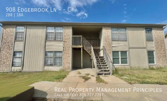 property at 908 S Edgebrook Ln