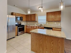 10439 Deer Branch in Missouri City, TX - Building Photo - Building Photo