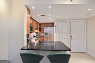 199 14th St NE, Unit 2409 in Atlanta, GA - Building Photo - Building Photo
