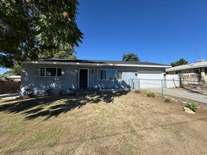 853 N Hargrave St in Banning, CA - Building Photo - Building Photo