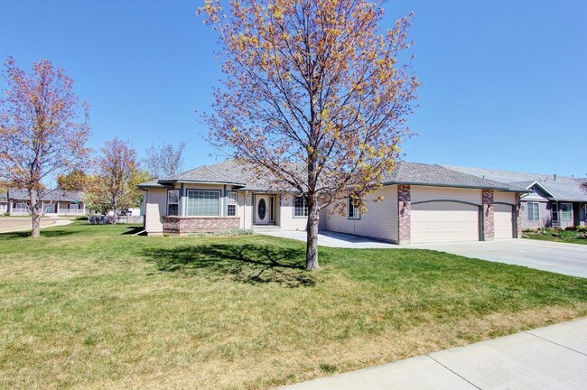 710 Forsythia Ct in Nampa, ID - Building Photo - Building Photo