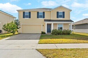 740 Simone Ct in Haines City, FL - Building Photo