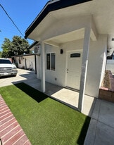 10820 Croesus Ave in Los Angeles, CA - Building Photo