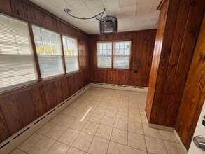 1424 Saint Georges Ave in Avenel, NJ - Building Photo - Building Photo