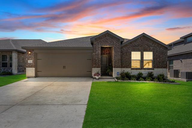 7313 Mayplace Dr in McKinney, TX - Building Photo