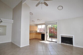 4242 N Capistrano Dr in Dallas, TX - Building Photo - Building Photo