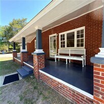 228 Eastwood Ave in Fayetteville, NC - Building Photo