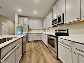 285 Stone Arbor Ln in St. Augustine, FL - Foto de edificio - Building Photo