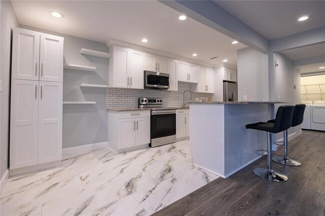 property at 4984 Meadow Ln