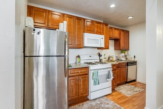 College Place in Boulder, CO - Building Photo - Interior Photo