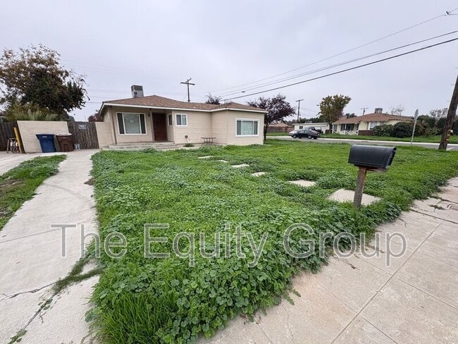 property at 600 N Dickran Dr