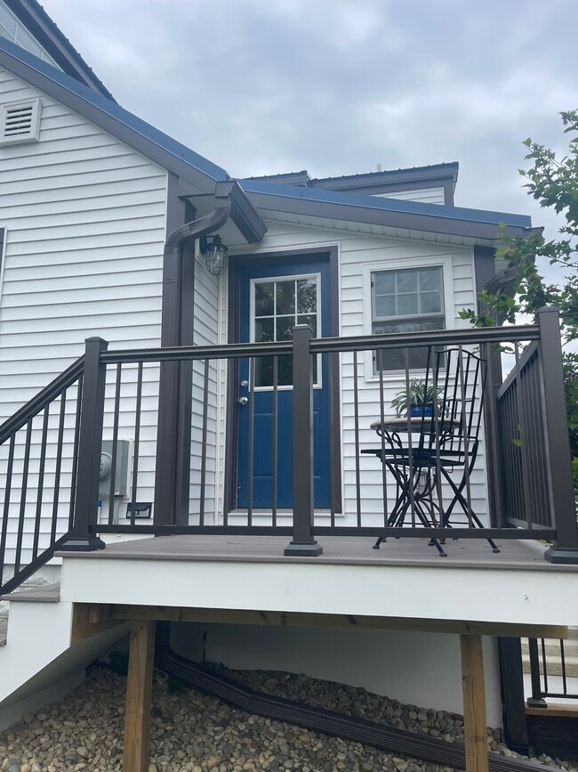 property at 115 N Church St