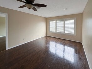 200 W Rojo Dr in Hobbs, NM - Building Photo - Building Photo