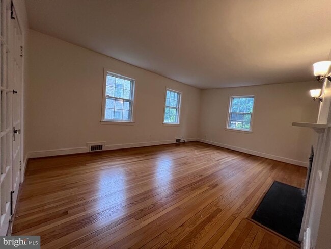 2373 N Quincy St in Arlington, VA - Building Photo - Building Photo