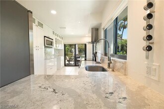845 Reef Point Cir in Naples, FL - Building Photo - Building Photo