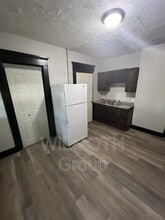 3123 E Michigan St in Indianapolis, IN - Foto de edificio - Building Photo