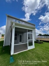 121 S Finley Lndg Pkwy in Smithfield, NC - Building Photo - Building Photo