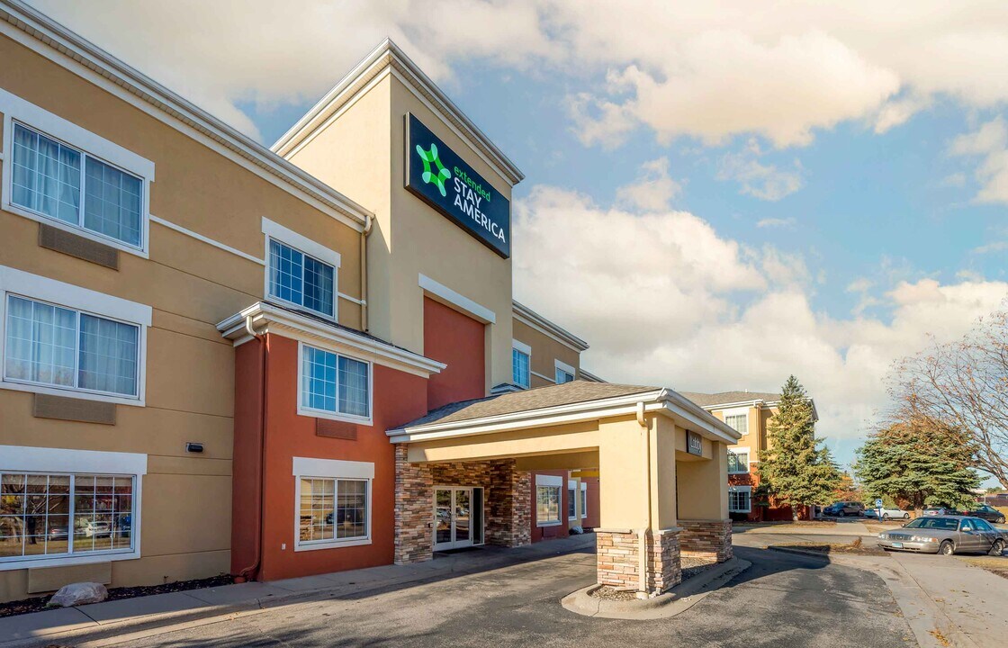 Furnished Studio-Minneapolis - Airport - E in Eagan, MN - Foto de edificio