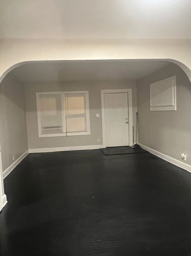 738 N Chester Ave in Indianapolis, IN - Building Photo - Building Photo